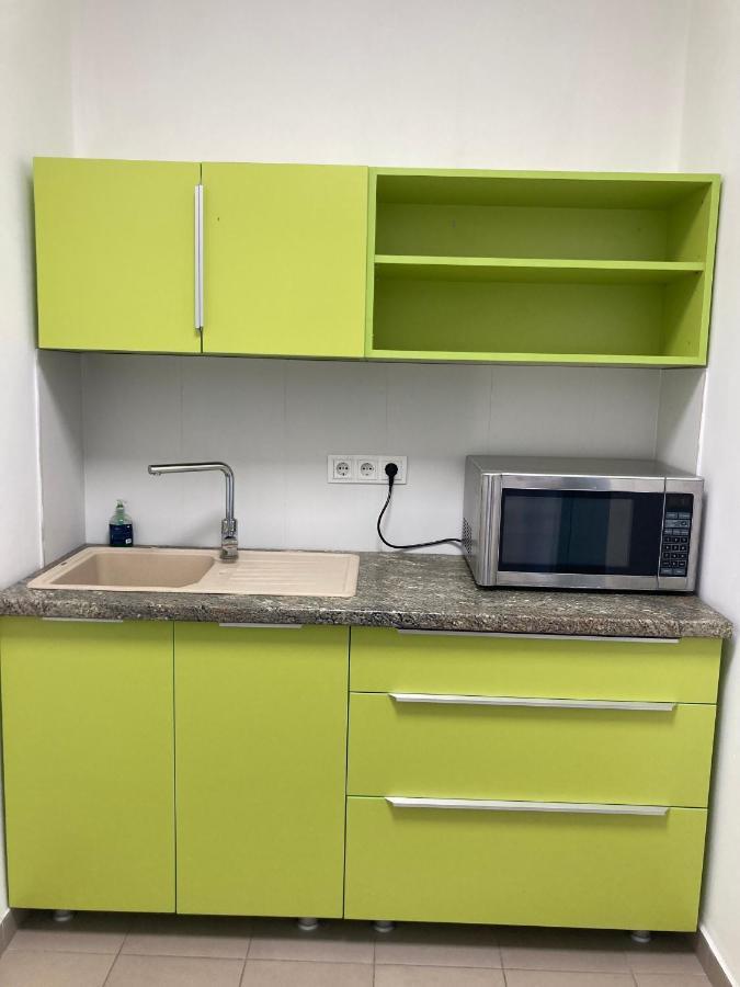 Hostel Kitchen